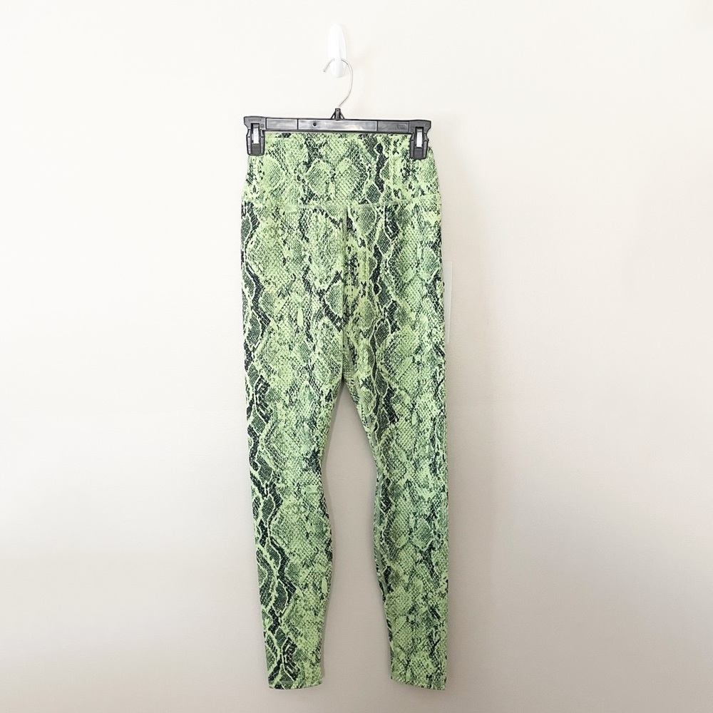 Alo Yoga High Waist Vapor Snake Print Leggings - Medium - Picture 5 of 6